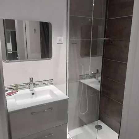 Apartmán 4 Personnes En Rez De Jardin Du Mole *